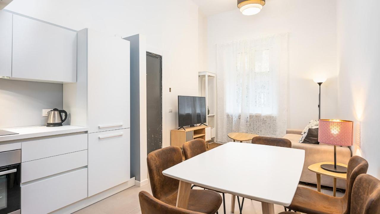 Classbnb - Due Moderni Appartamenti A 1Km Dall'Arco Della Pace 밀라노 외부 사진
