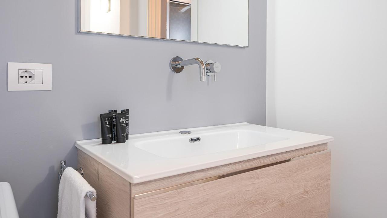 Classbnb - Due Moderni Appartamenti A 1Km Dall'Arco Della Pace 밀라노 외부 사진